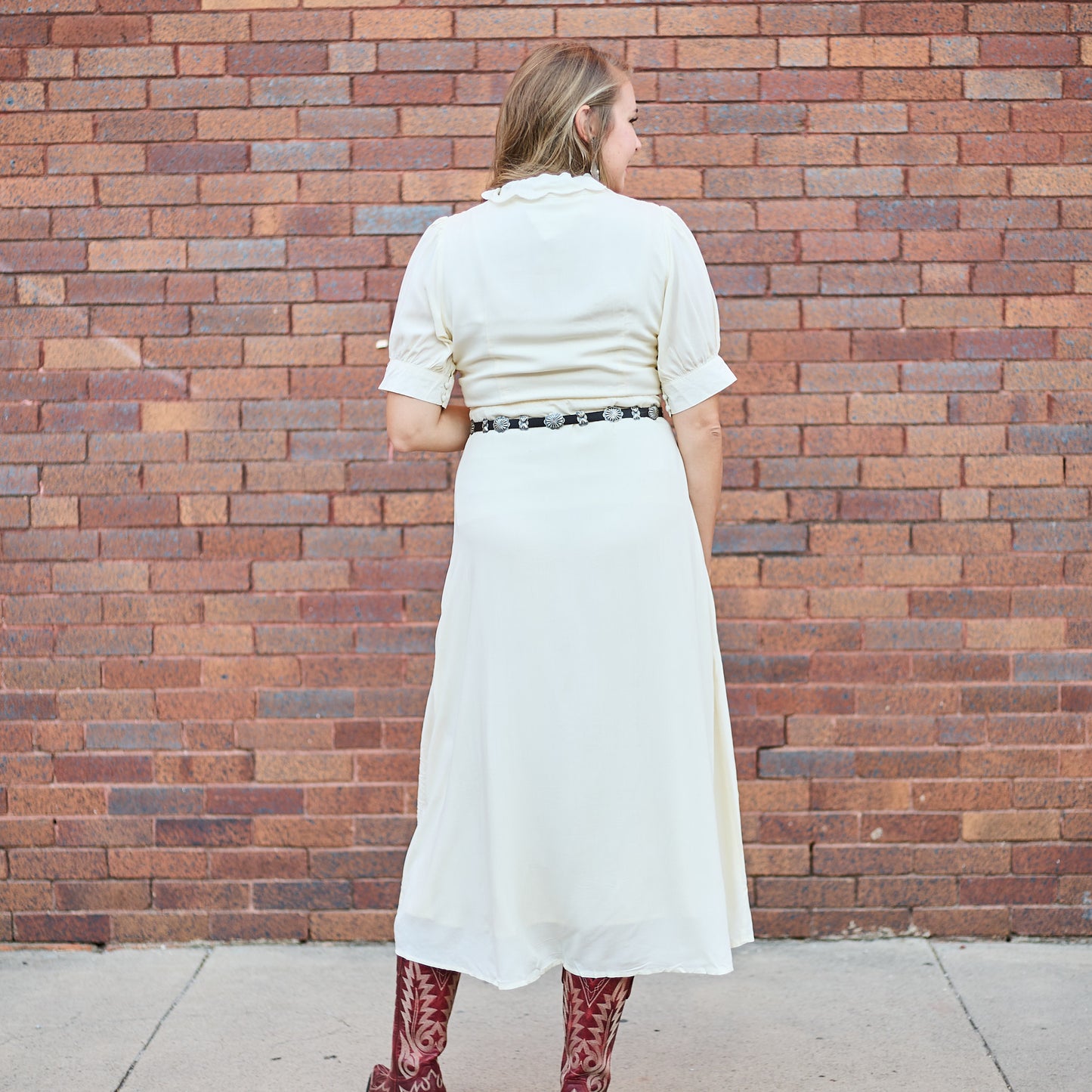 IVORY EMBROIDERED DRESS