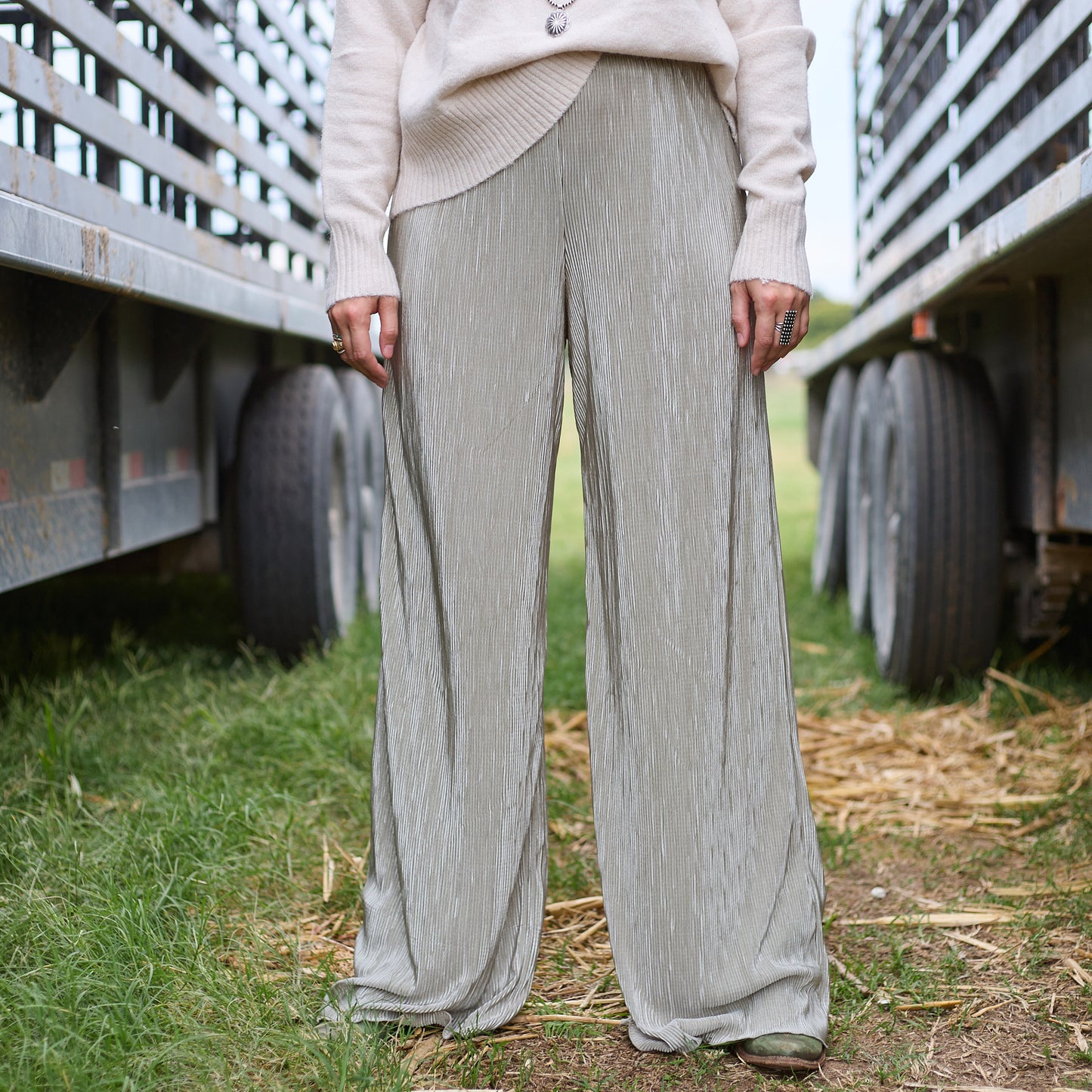 WIDE LEG RELAXED PANT